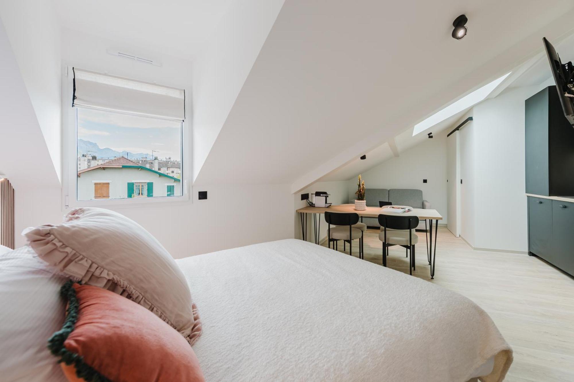 Appart Hotel Neostelia Annecy Exterior foto